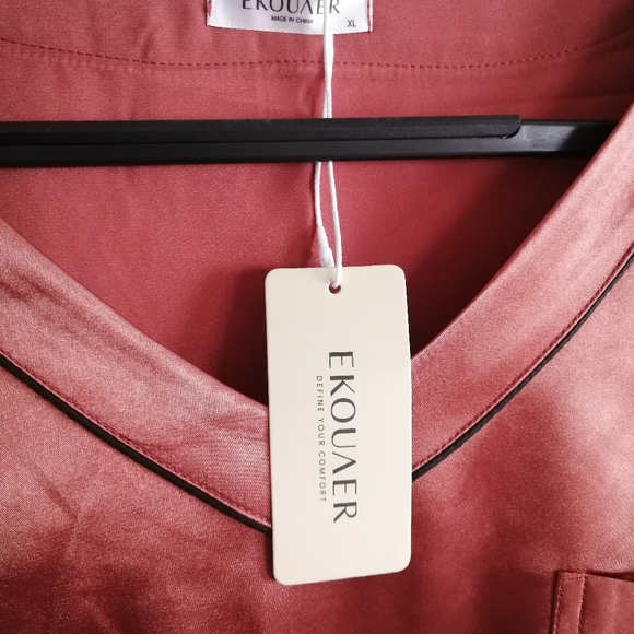 Women's 2 piece silky pajama set EkouAer lounge set - Picture 3 of 7